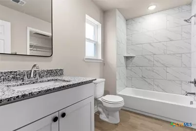 803 White Meadow Lane #B, Harker Heights, TX 76548 - Photo 18