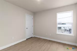 803 White Meadow Ln, Harker Heights, TX 76548 - Photo 12