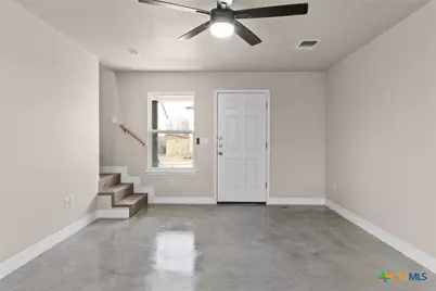 803 White Meadow Lane #B, Harker Heights, TX 76548 - Photo 4