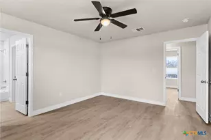 803 White Meadow Ln, Harker Heights, TX 76548 - Photo 16