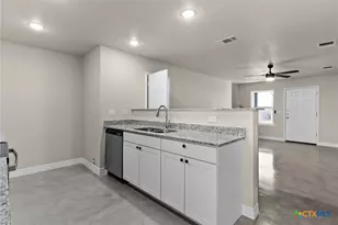 803 White Meadow Ln, Harker Heights, TX 76548 - Photo 8