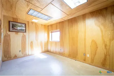 180 Spring Mountain Drive, Canyon Lake, TX 78133 - Photo 26