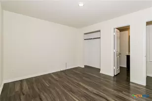 505 S 16th St, Temple, TX 76501 - Photo 12