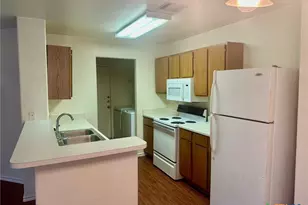 128 Cedargrove, San Marcos, TX 78666 - Photo 4