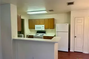 128 Cedargrove, San Marcos, TX 78666 - Photo 2