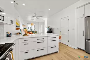 1911 Dutton Dr, San Marcos, TX 78666 - Photo 8