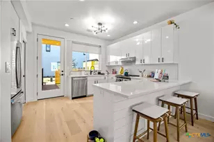 1911 Dutton Dr, San Marcos, TX 78666 - Photo 6