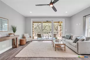 540 River Run, New Braunfels, TX 78132 - Photo 2