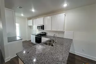 1814 Royal Loop, Belton, TX 76513 - Photo 4