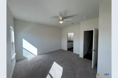 1810 Royal Loop, Belton, TX 76513 - Photo 10