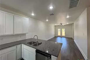 1810 Royal Loop, Belton, TX 76513 - Photo 6