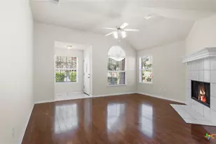 2121 Keystone Dr, New Braunfels, TX 78130 - Photo 10