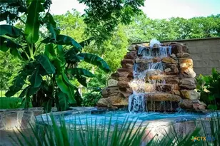 730 E Mather St, New Braunfels, TX 78130 - Photo 20