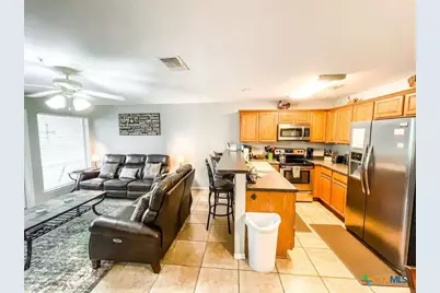 730 E Mather Street #E102, New Braunfels, TX 78130 - Photo 4