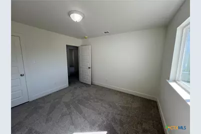 1826 Royal Loop, Belton, TX 76513 - Photo 32