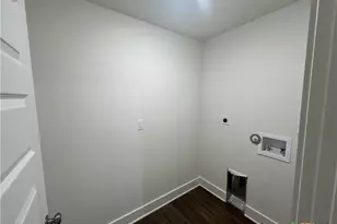 1830 Royal Loop, Belton, TX 76513 - Photo 32