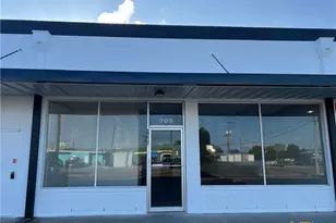 703 E Rio Grande St, Victoria, TX 77901 - Photo 1