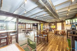 110 Live Oak St, Gonzales, TX 78629 - Photo 20