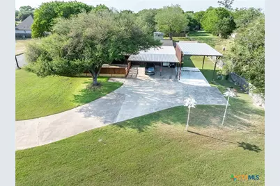 110 Live Oak Street, Gonzales, TX 78629 - Photo 34
