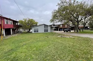 1415 Glenn Dr, Canyon Lake, TX 78133 - Photo 6