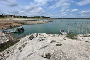 1415 Glenn Dr, Canyon Lake, TX 78133 - Photo 4