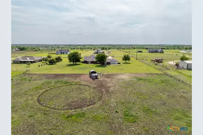 411 Wade Road, Eddy, TX 76524 - Photo 14
