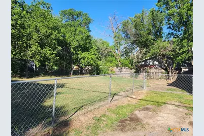 502 N 7th Street, Copperas Cove, TX 76522 - Photo 2