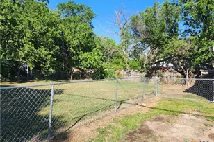 502 N 7th St, Copperas Cove, TX 76522 - Photo 2