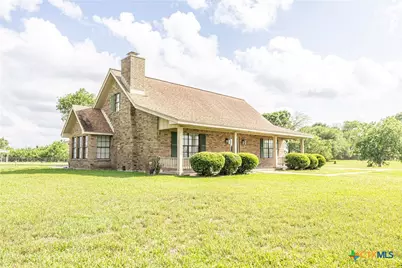 679 Royal Road, Port Lavaca, TX 77979 - Photo 2