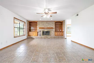 679 Royal Road, Port Lavaca, TX 77979 - Photo 8