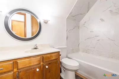 679 Royal Road, Port Lavaca, TX 77979 - Photo 12