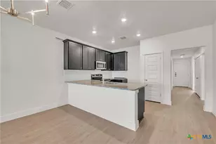 1214 College Ave, Troy, TX 76579 - Photo 4