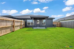 1214 College Ave, Troy, TX 76579 - Photo 16