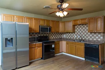 1402 Toliver Street, Killeen, TX 76541 - Photo 14