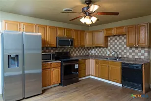 1402 Toliver St, Killeen, TX 76541 - Photo 14