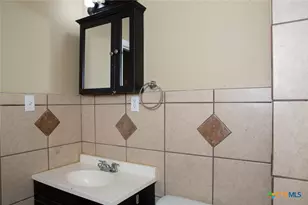 1402 Toliver St, Killeen, TX 76541 - Photo 36