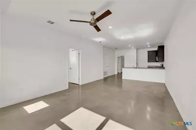 905 Switchgrass Drive, Killeen, TX 76543 - Photo 4