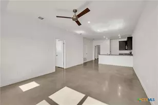 905 Switchgrass Dr, Killeen, TX 76543 - Photo 4