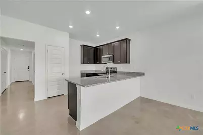 905 Switchgrass Drive, Killeen, TX 76543 - Photo 6