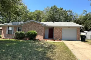 3006 Persimmon Dr, Killeen, TX 76543 - Photo 1