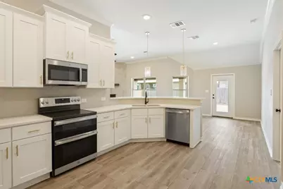 604 Magnolia Drive, Troy, TX 76579 - Photo 10