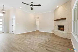 604 Magnolia Dr, Troy, TX 76579 - Photo 8