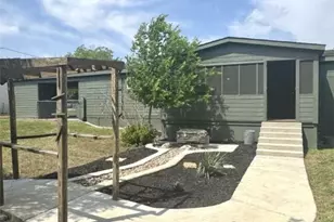 105 Tabler Dr, Seguin, TX 78155 - Photo 20