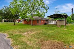110 Marx St, Ganado, TX 77962 - Photo 22