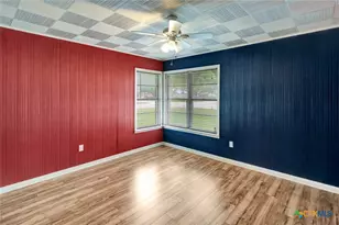 110 Marx St, Ganado, TX 77962 - Photo 8