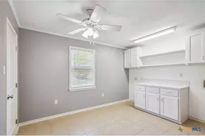 344 W High Street, Goliad, TX 77963 - Photo 18