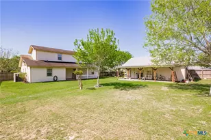 344 W High St, Goliad, TX 77963 - Photo 30