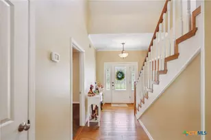 344 W High St, Goliad, TX 77963 - Photo 4