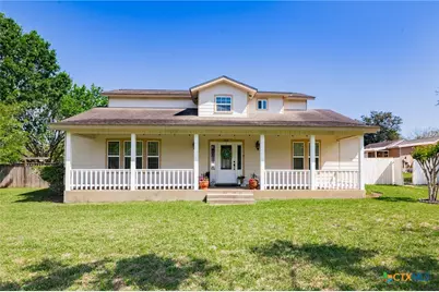 344 W High Street, Goliad, TX 77963 - Photo 2