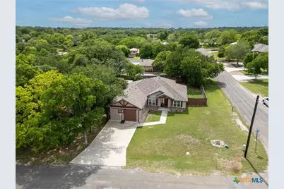 1202 S Willis Street, Lampasas, TX 76550 - Photo 4